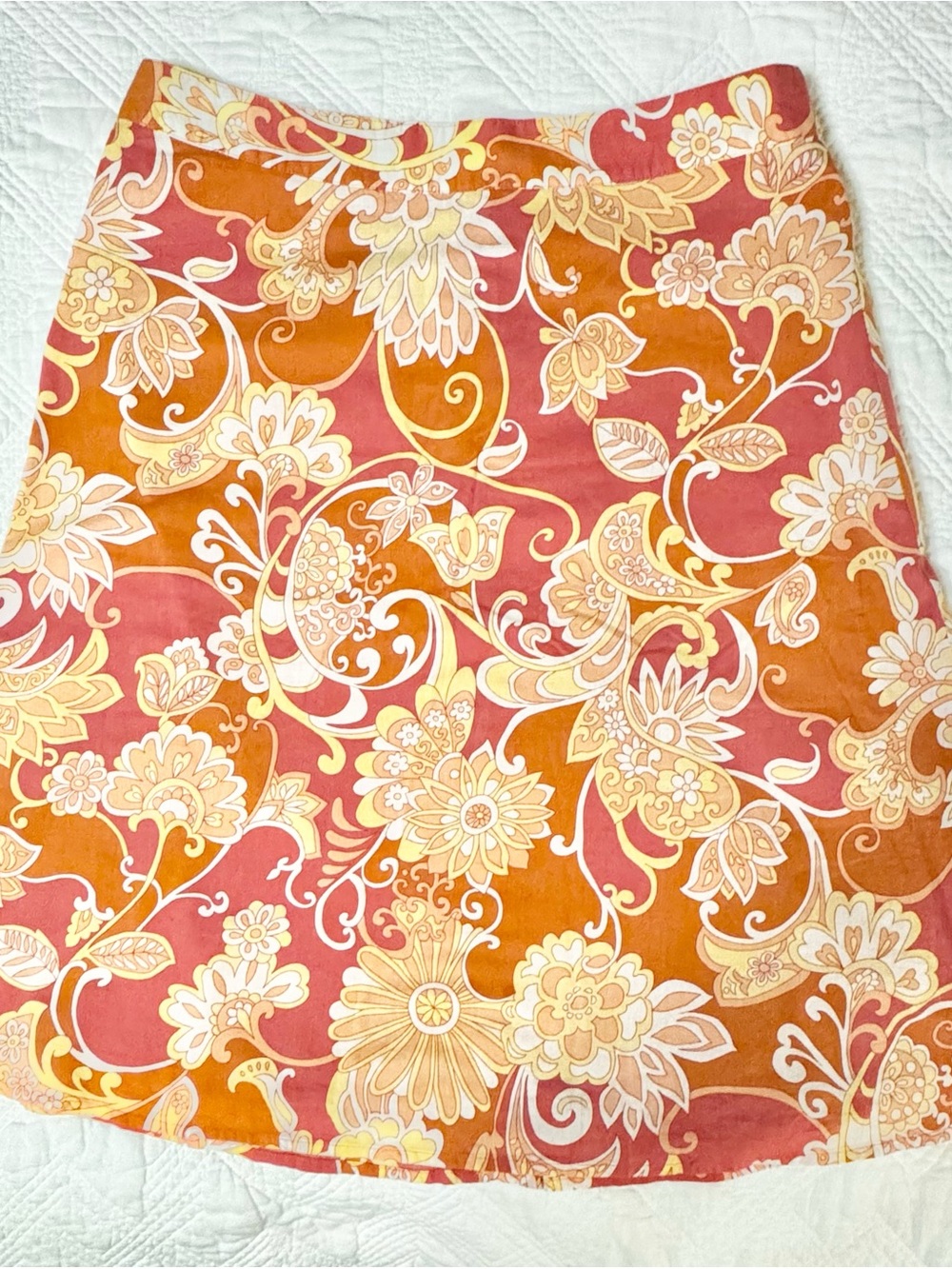 Liz & Co Vintage Floral A-Line Skirt in Coral & Orange Size 10 Cotton